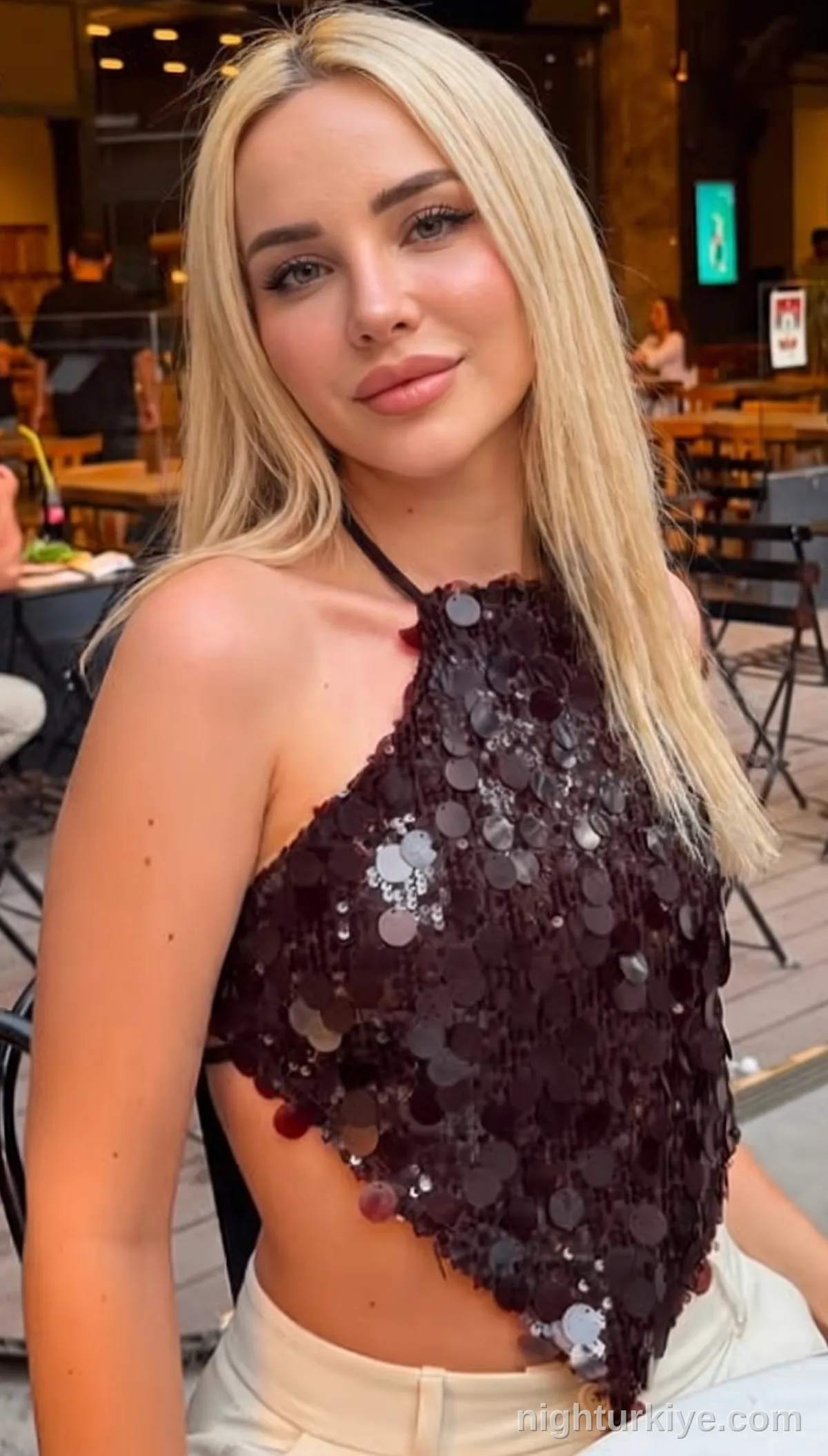 Melisa, 24 — İzmir escort — 2