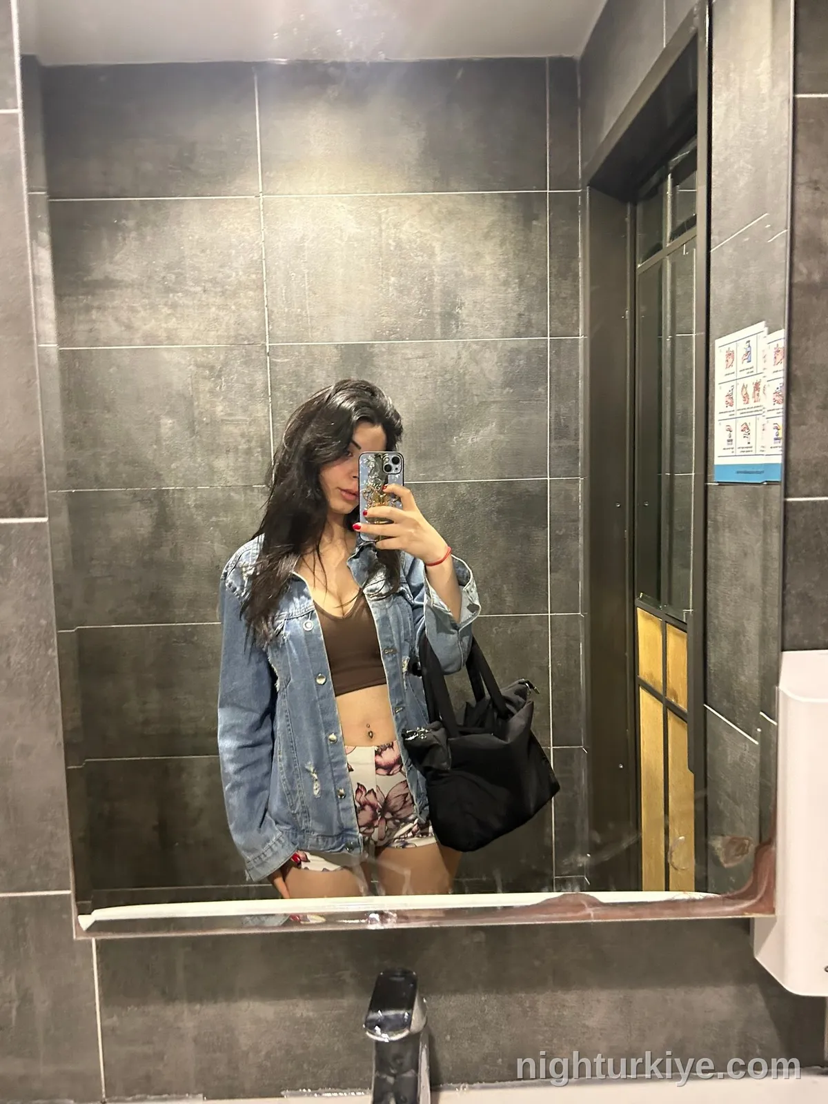 selin, 24 — İstanbul escort — 3