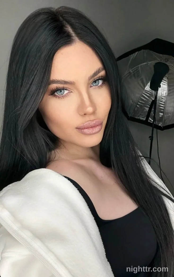 Yulya, 20 — эскорт Стамбул — 2