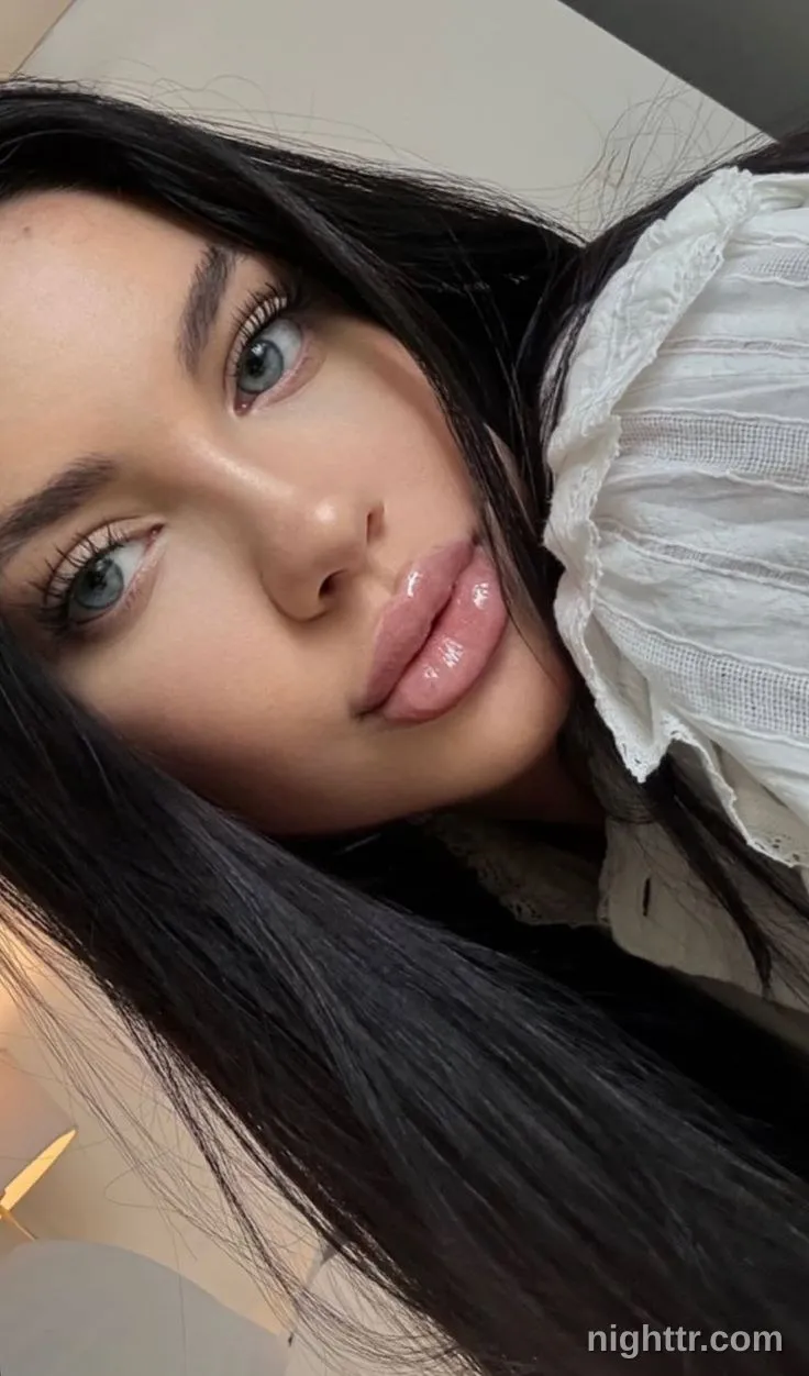 Yulya, 20 — эскорт Стамбул — 6