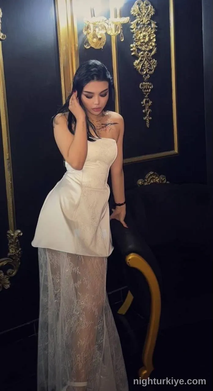 Mila, 24 — Antalya escort — 2