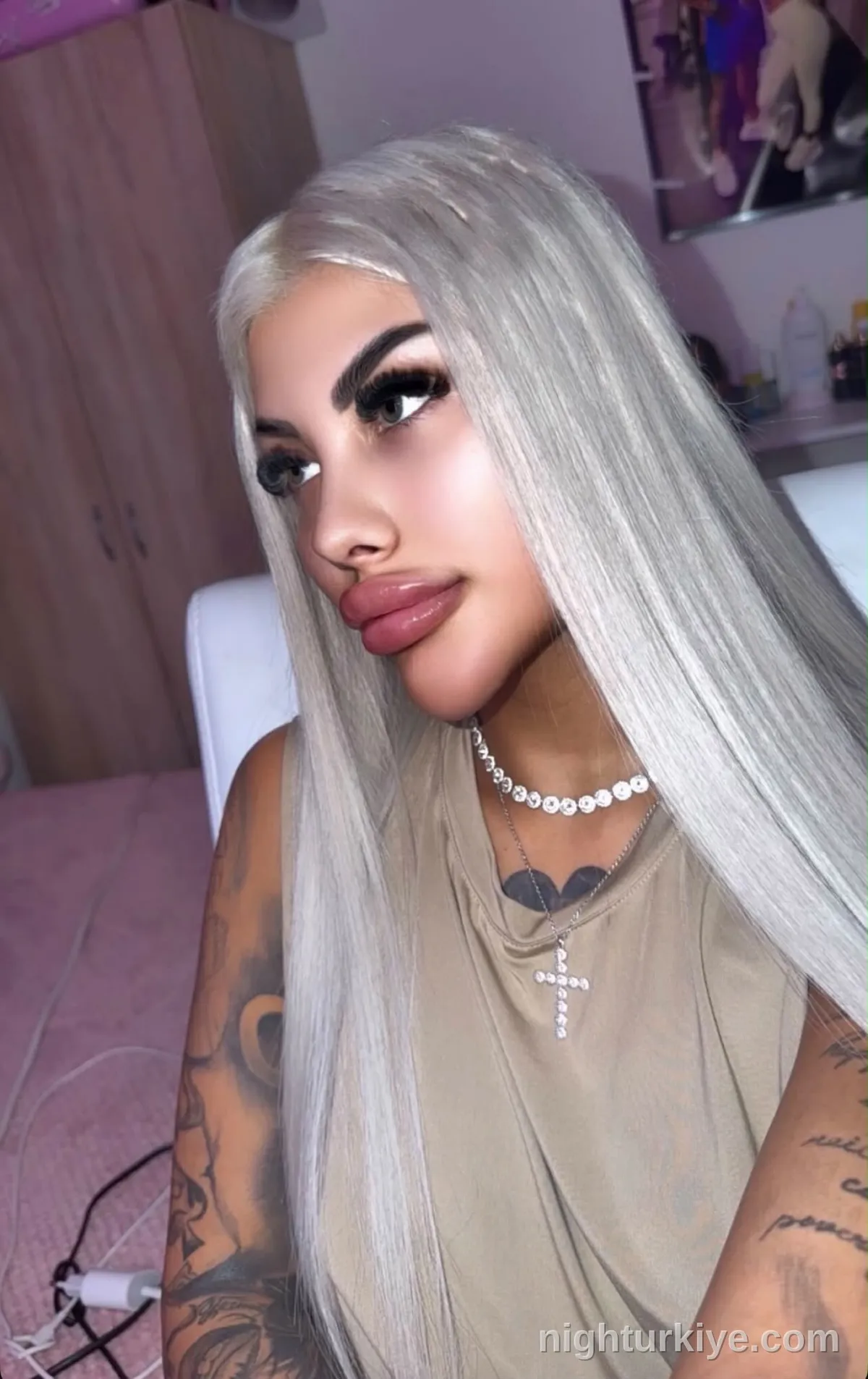 Lilit, 26 — Antalya escort — 2