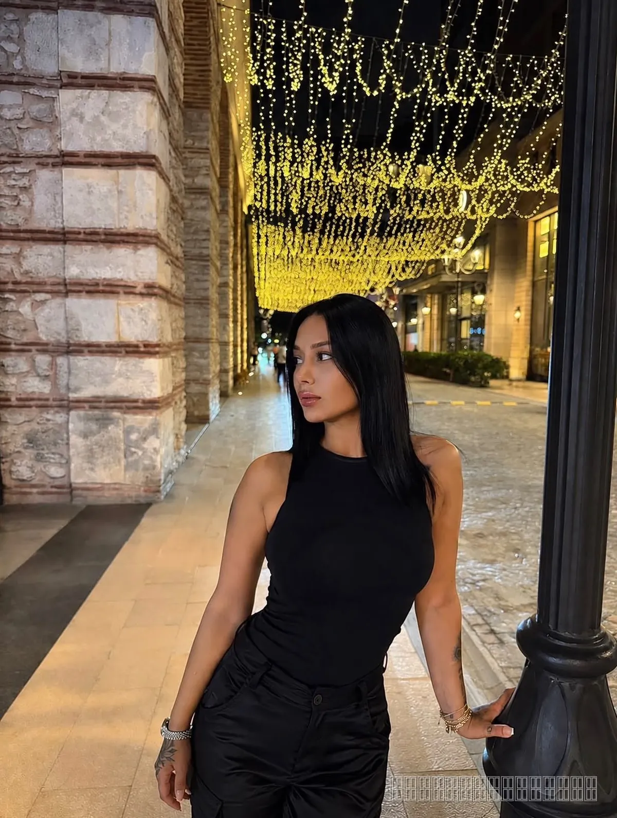 Lora, 22 — İstanbul escort — 1