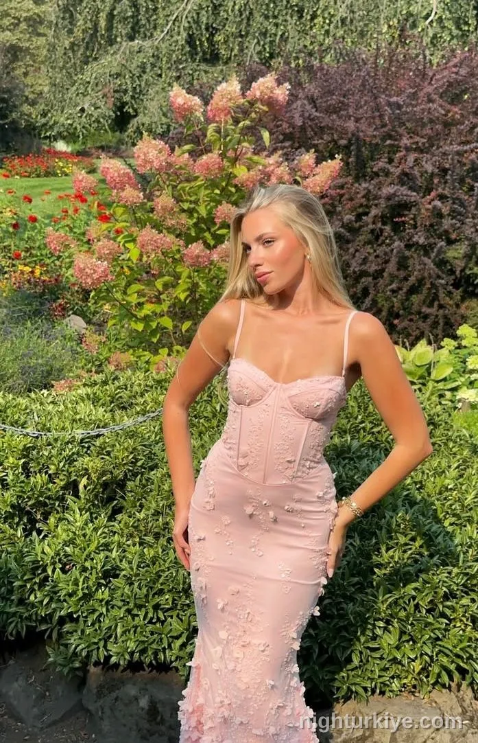 ISRA GÖKÇE, 23 — İstanbul escort — 3