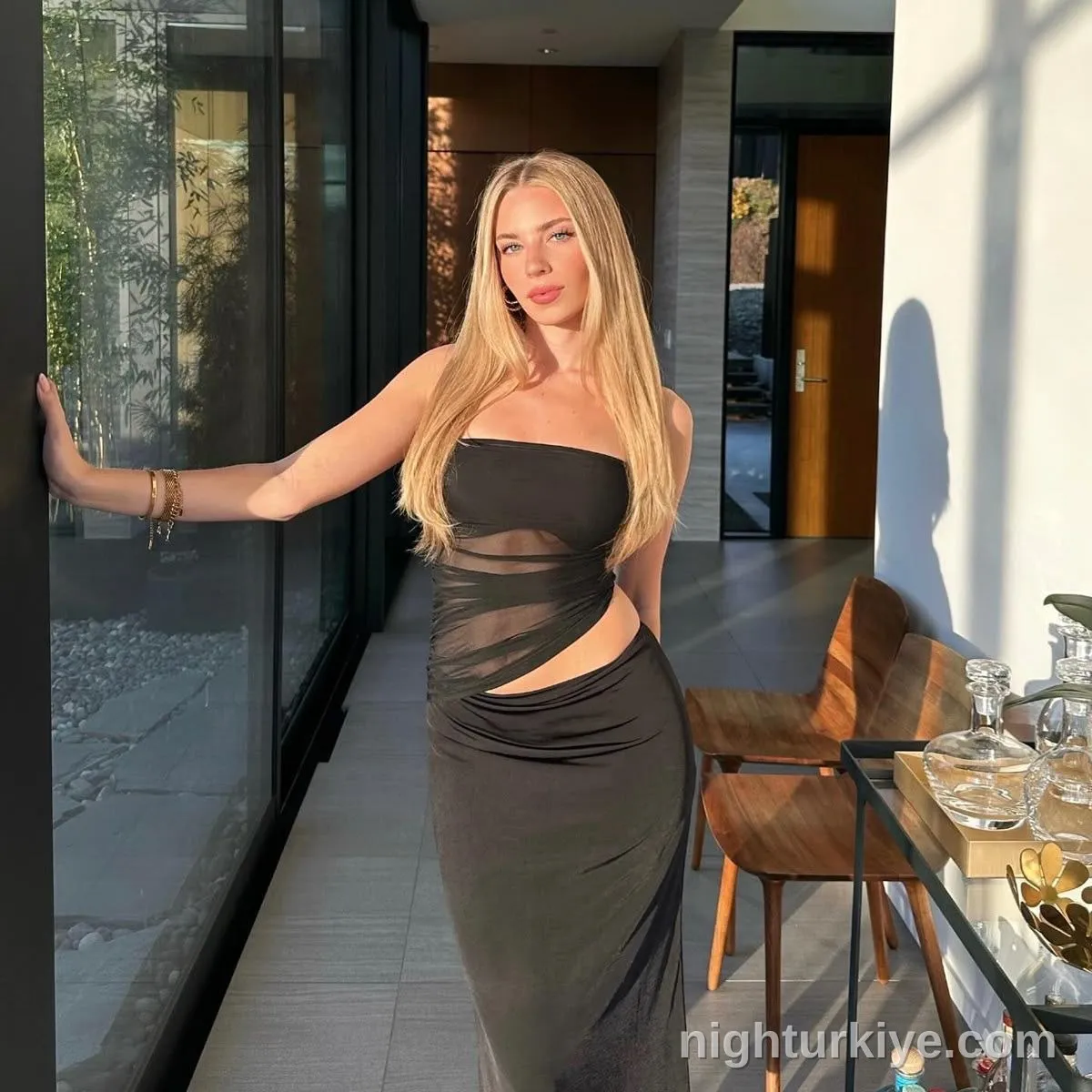 ISRA GÖKÇE, 23 — İstanbul escort — 4