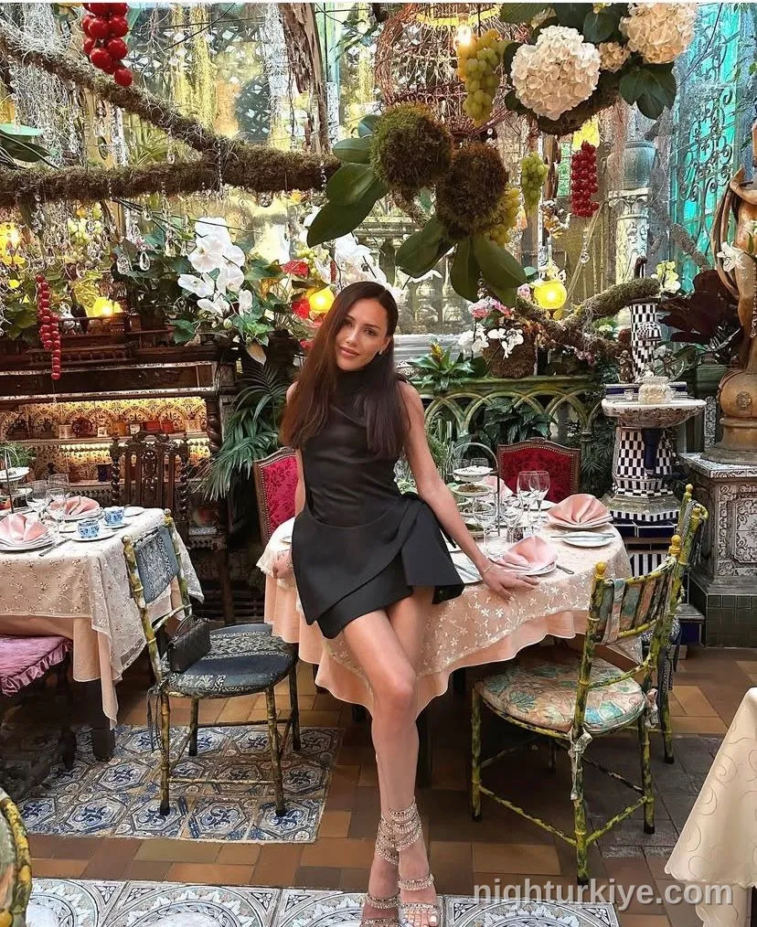 SERA NESLİ, 22 — İstanbul escort — 5