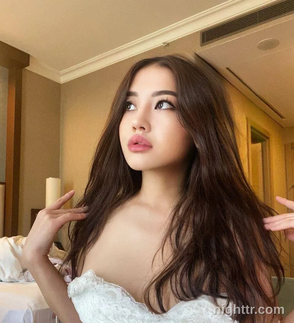 Алиса, 28 — escort in Istanbul — 3