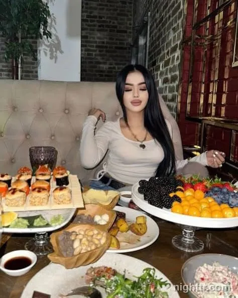 Adriana, 21 — İstanbul escort — 3