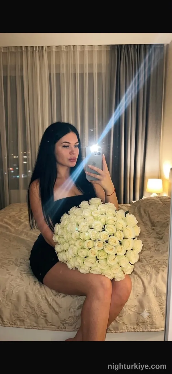 Alina, 22 — İstanbul escort