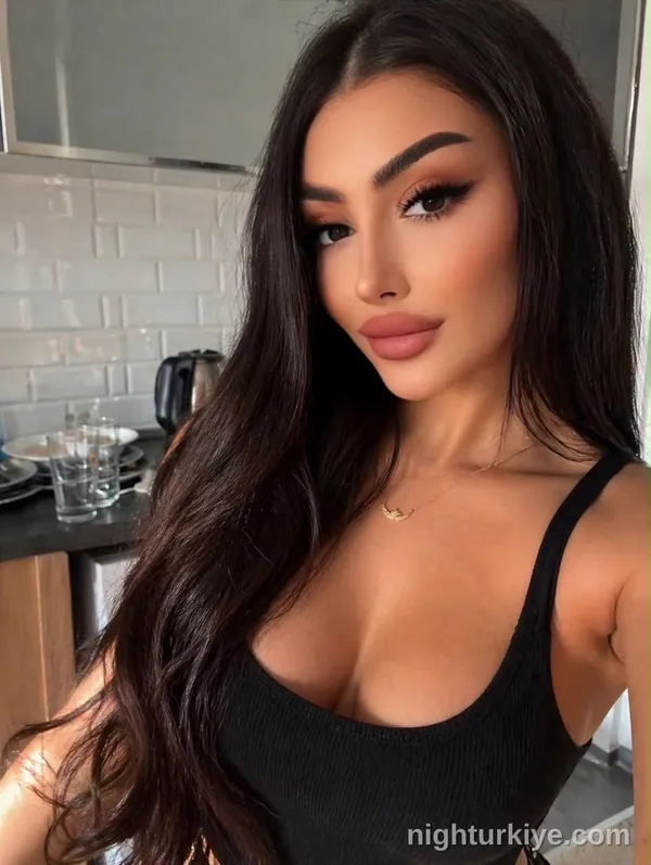 Kayle, 28 — İstanbul escort