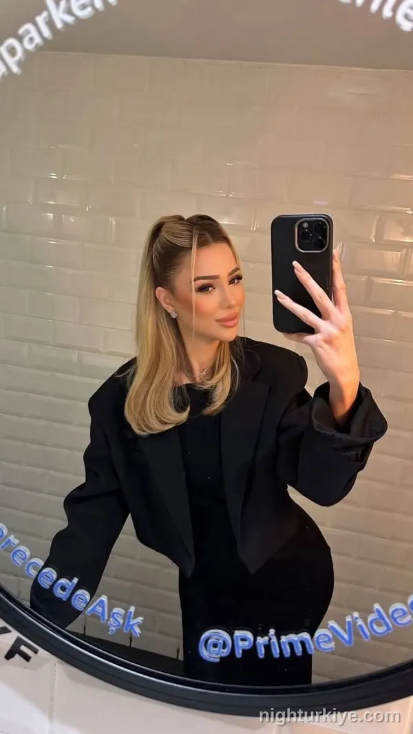 Anna, 24 — İstanbul escort
